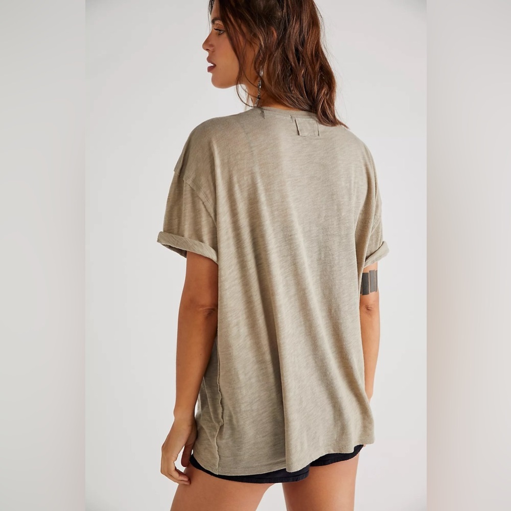 ❌SOLD❌We The Free Free People Size Xs Sage Green Clarity Ringer Tee Shirt - Picture 2 of 7